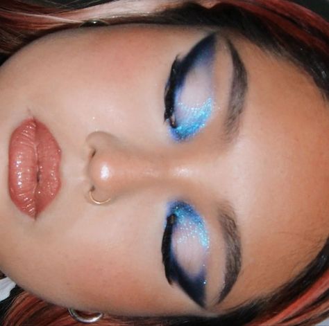 Eyeshadow Inspiration, Red Carpet Makeup, Maquillage On Fleek, Ocean Eyes, Graphic Makeup, Rave Makeup, Swag Makeup, Ethereal Makeup, Unique Makeup