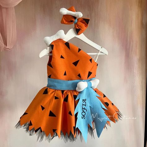 Flintstones Pebbles Costume for babies, toddlers and girls 🧡✨ Pebbles Costume Toddler, Halloween Costume Newborn, Flintstones Pebbles, Pebbles Costume, Toddler Halloween Costume, Birthday Costume, Newborn Halloween, Girls Costumes