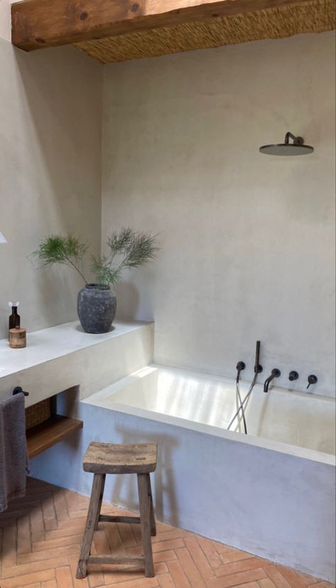 Microcement Tub, Tadelakt Bathtub, Microcement Bathtub, Mediterranean Bathroom Ideas, Wabi Sabi Bathroom, Concrete Bathtub, Concrete Bath, Sunken Tub, Mediterranean Bathroom