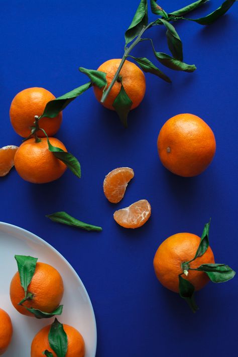 Contrast Photography, Citrus Plant, Fruit Photography, Still Life Photos, Graphic Poster Art, Orange Aesthetic, Orange Art, Orange Fruit, Orange Is The New