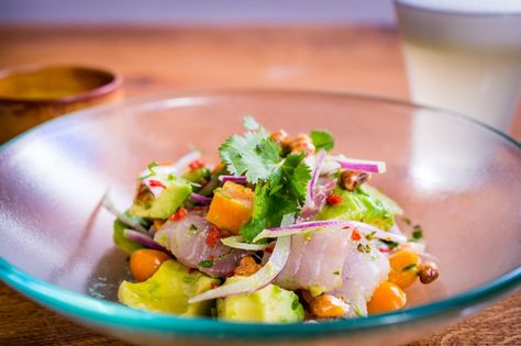 Tested=Martin Morales' Seabass Ceviche= excellent Ceviche Recipe Mexican, Pizza Sides, Latin Kitchen, Peruvian Dishes, Ceviche Recipe, Peruvian Recipes, Weird Food, Sea Bass, Mexican Dishes