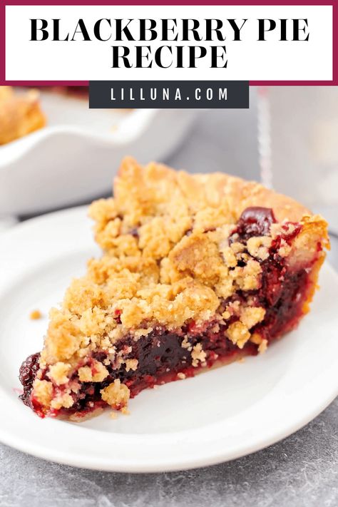 Blackberry Crumble Pie, Frozen Blueberry Pie, Blackberry Pie Recipe, Marionberry Pie, Peach Crumble Pie, Blackberry Dessert, Blackberry Crumble, Crumble Pie, Blackberry Pie