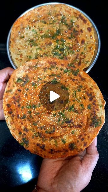 Masala Chapati Recipe, Masala Roti Recipe, Lacha Paratha Recipe, Prata Recipe, Paddu Recipe, Lacha Paratha, Chapati Recipe, Chapati Recipes, Roti Recipe