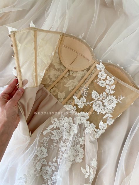 Cupped Corset Wedding Dress, Wedding Dresses Handmade, Nude And White Wedding Dress, Corset Tulle Wedding Dress, Making Wedding Dress, Corsette Wedding Dress, Corset Under Dress, Under Dress Corset, Boning Wedding Dress