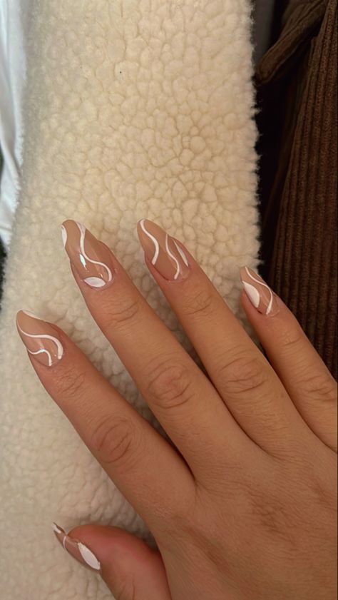 White Squiggle Nails Almond, Groovy Almond Shaped Nails, Swirly Nail Designs Almond, Almond Squiggle Nails, White Swirly Acrylic Nails, Swirly Almond Nails, Swrill Design Nails, Nails With Swirly Lines, Neutral Swirl Nails