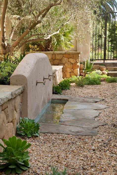 Bosky Landscape Architecture Italian Garden Design, Drought Tolerant Landscape, Growing Gardens, Dry Garden, Aesthetic Garden, Rustic Italian, Garden Aesthetic, Edible Landscaping, Italian Garden