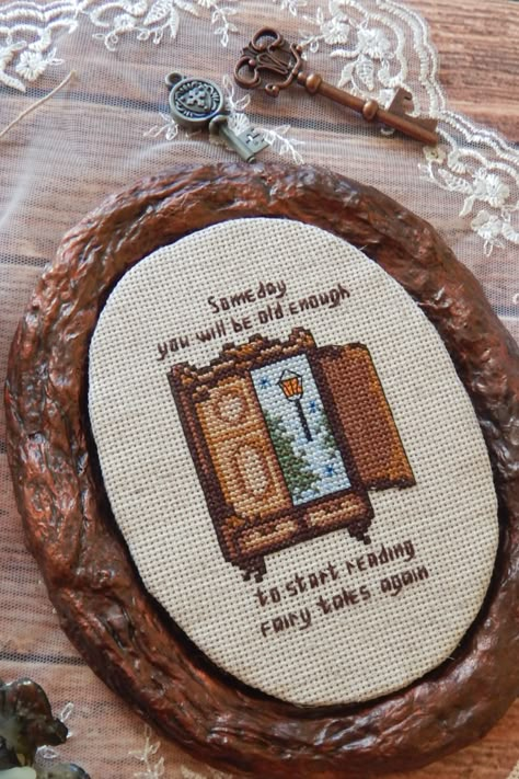 Wheel Of Time Cross Stitch, Narnia Cross Stitch Pattern, Cross Stitch For Nursery, Cross Stitch Nature Pattern, Throne Of Glass Cross Stitch, Lord Of The Rings Cross Stitch Patterns, Narnia Embroidery, Narnia Cross Stitch, Lord Of The Rings Cross Stitch