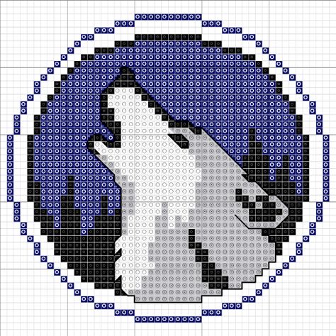 Wolf cross stitch pattern! Melt Beads, Native Beading Patterns, Beads Patterns, Framed Cross Stitch, Pixel Art Pattern, Cross Stitch Animals, Bead Loom Patterns, Free Cross Stitch, Tapestry Crochet