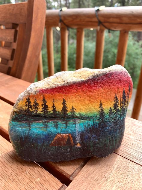 Beach Rocks Painting, Rock Painting Step By Step, Mushroom Painted Rocks, Painted Stones And Rocks, River Stones Crafts, Mountain Rocks, Michigan Rocks, Barn Wood Art, Colourful Background