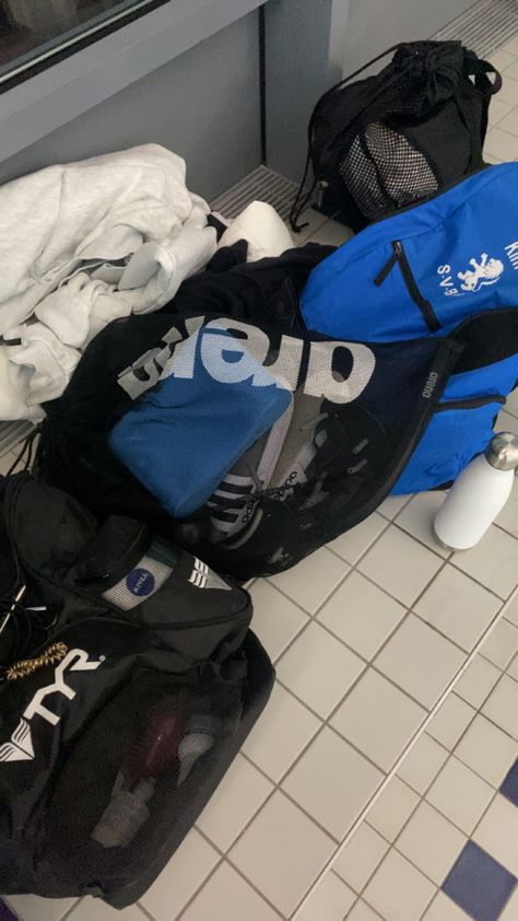 Professional Swimming Aesthetic, Swim Instructor Aesthetic, High School Swim Team Aesthetic, Syncronized Swim Aesthetic, Swim Practice Aesthetic, Swimming Competition Aesthetic, Swimming Sport Aesthetic, Waterpolo Aesthetic, Competitive Swimming Aesthetic