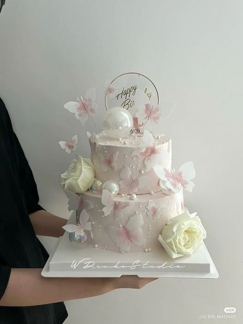 Aesthetic Birthday Cake Two Tier, Two Layer Butterfly Cake, Debut Birthday Cake, Cake For Debut, Elegant 18th Birthday Cake, Debut Cake 18th Elegant, Rose Birthday Cakes, Two Layer Cake Designs, Debut Cake 18th