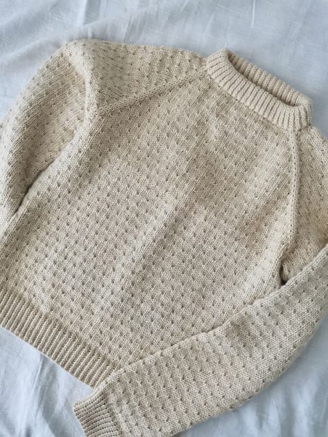 Sweater Inspiration, Daisy Sweater, Cardigan Sweater Pattern, Double Pointed Knitting Needles, Ravelry Knitting, Seed Stitch, Knitted Wit, The Ivy