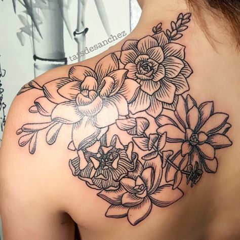 succulent linework tattoo Succulent Back Tattoo, Floral Linework Tattoo, Tattoo Succulent, Cactus Flower Tattoo, Succulent Tattoos, Succulent Tattoo, Feminist Tattoo, Linework Tattoo, Rose Shoulder Tattoo