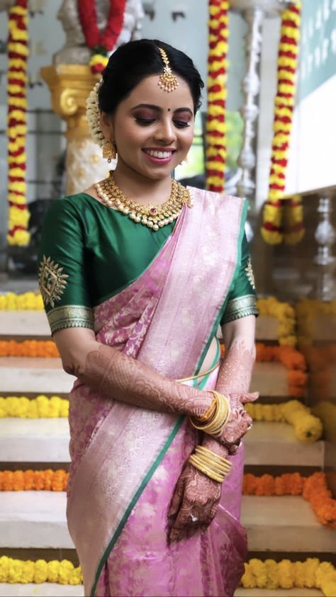 Function Saree, Silk Saree Wedding, Mysore Silk Sarees, South Indian Wedding Saree, Bride Saree, South Indian Bridal Jewellery, Netted Blouse Designs, Kerala Wedding, Bridal Sarees South Indian