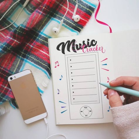 Playlist Bullet Journal, Music Tracker, Fun Playlist, Bullet Journal Easy, Paper Mate Flair, Journal Tracker, Tracker Ideas, School Journals, Playlist Music