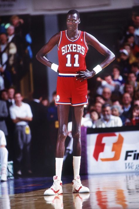 Manute Bol 7'6 & 76'ers or Philadelphia's Sixer's ,Center #11 Manute Bol, 1970 Chevy Chevelle, Basketball Pics, Nba Photos, Philly Sports, The Bleachers, Basketball Shooting, Kareem Abdul Jabbar, Vintage Basketball