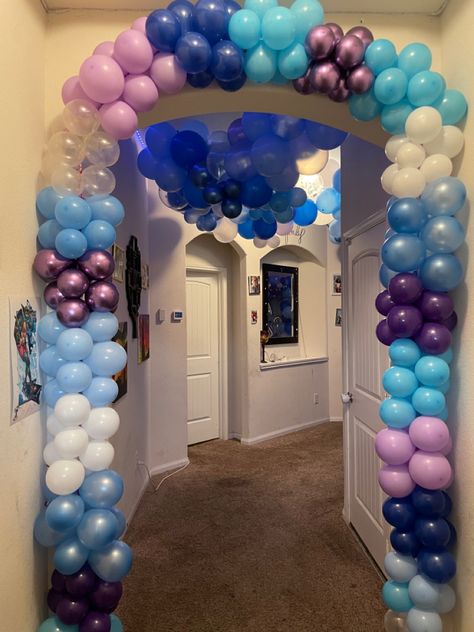 Ohana Party, Balloon Archway, Ideas For My Birthday, 15 Birthday, 15th Birthday, Balloon Garland, My Birthday, Some Ideas, 2nd Birthday