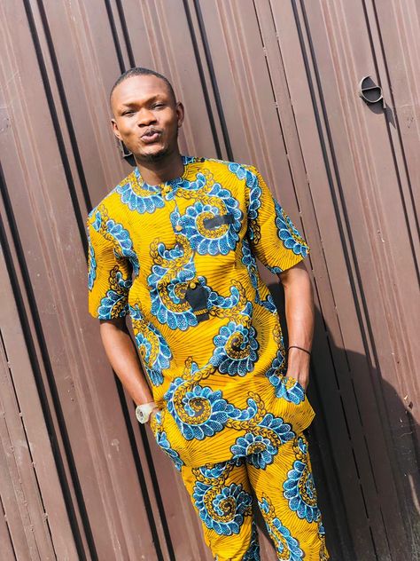 Ankara Outfit For Men, Ankara Styles For Men 2024, Men Ankara Styles Outfit, Mens Fashion Dress Shirts, African Clothing For Men, African Men Fashion, Shirt Dress Style, African Men, Male Fashion