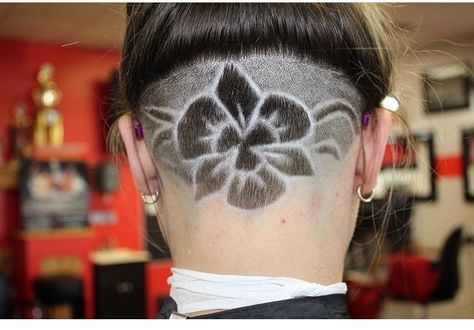 Orchid undercut. Flowers :me: Hair Tattoo Designs, Undercut Hair Designs, Undercut Hairstyles Women, Undercut Designs, Undercut Long Hair, Undercut Styles, 2018 Hair, Shaved Hair Designs, Undercut Women