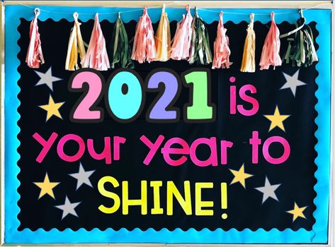 Create Bulletin Board, Star Themed Classroom, Bulletin Board Sayings, Music Classroom Bulletin Boards, Elementary Bulletin Boards, Preschool First Day, Music Bulletin Boards, Diy Crafts For School, Counseling Office Decor