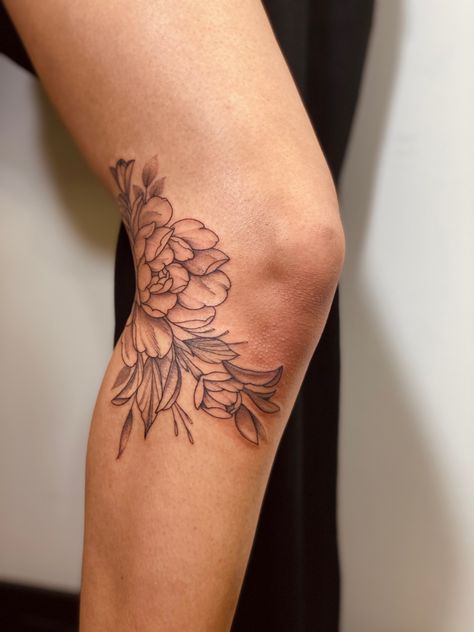 Two Shoulder Tattoos, Side Of Knee Flower Tattoo, Side Of Shin Tattoo, Nature Shin Tattoo, Linework Arm Tattoo, Magnolia Leg Tattoo, Inside Leg Tattoos Women, Floral Knee Frame Tattoo, Top Knee Tattoo