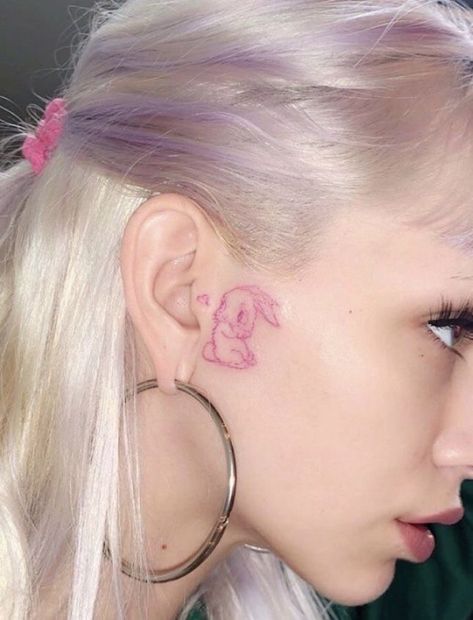 Gotik Tattoo, Paznokcie Hello Kitty, Pink Tattoo, Tattoos Geometric, Tatuaje A Color, Poke Tattoo, Face Tattoos, Dainty Tattoos, Aesthetic Tattoo