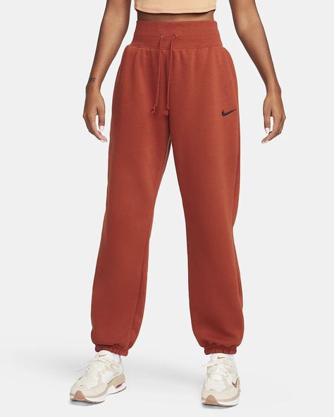 Colored Sweatpants, Oversized Tracksuit, Nike Sportswear Phoenix Fleece, Cosy Vibes, Oversized Sweatpants, Luxury Loungewear, Nike High, Comfy Sweatpants, Nike Joggers