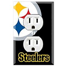 Steelers Bedroom, Steelers Decor, Pittsburgh Steelers Man Cave, Pittsburgh Steelers Crafts, Theatre Room Ideas, Duplex Wall, Pittsburgh Steelers Wallpaper, Steelers Women, Football Crafts