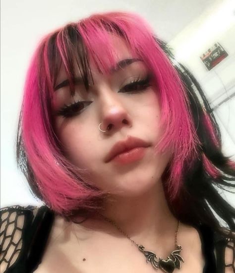 Black Hair With Pink Bangs, Pink Bangs, Pink Hair Streaks, Unconventional Makeup, Pink Short Hair, Couple Comics, Pink And Black Hair, Pink Streaks, Pink Blonde Hair