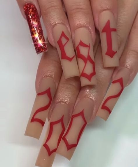 2002 Nails Design, Number On Nails Design, Nail Letter Designs, Writing On Nails, Red Birthday Nails Acrylic, Old English Nails, 25th Birthday Nails, Red Birthday Nails, Leo Birthday Nails