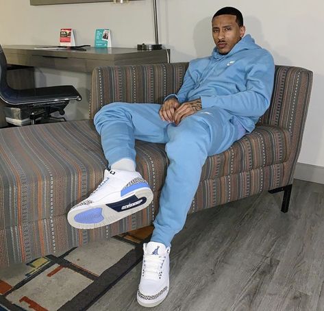 Dope blue tracksuit drip 💧 Tracksuit Outfit Mens, Men Tracksuit Outfit, Looks Hip Hop, Blue Tracksuit, Black Men Fashion Urban, Letter To My Daughter, Black Men Fashion Casual, Tracksuit Outfit, Drip Outfit Men