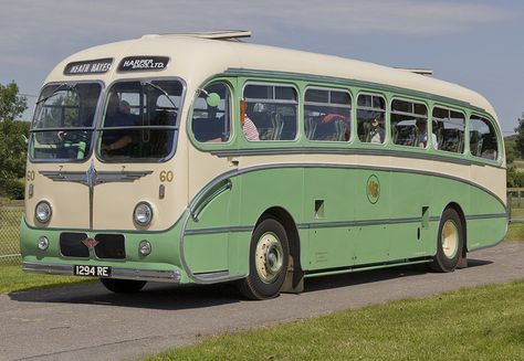 AEC - Harper Bros Old Buses For Sale, Logo Voyage, Bus Transportation, Bus Photo, Bus Design, Retro Bus, Simulator Games, Vintage Bus, Vintage Transportation