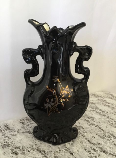 Goth Ceramics, Vase Gothic, Gothic Pottery, Gothic Vase, Pearl Market, Side Desk, Gothic Flowers, Black Pottery, Ceramic Collection