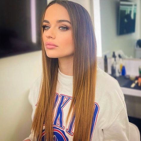 Joey King Hair, Kissing Booth, Joey King, Light Brown Hair, Celebrities Female, Brown Hair, Light Brown, Love Her, Actresses