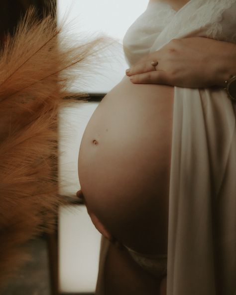 I love an intimate maternity shoot in the studio — it’s an honor to capture these brief, quiet moments of motherhood 🤍 Intimate Maternity Shoot, Intimate Maternity, Maternity Shoot, Quiet Moments, Pregnancy Shoot, In The Studio, Baby Love, The Studio, Photography Ideas