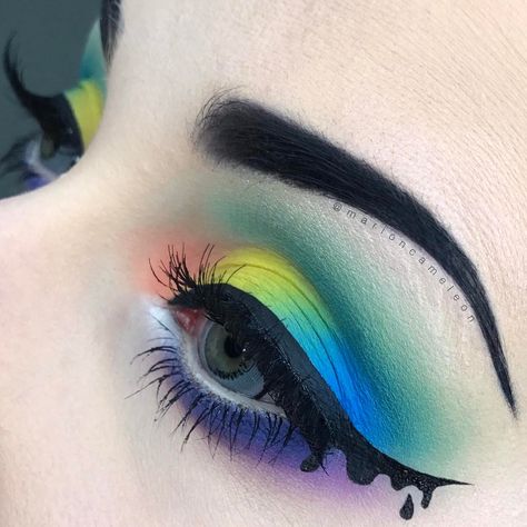 Rainbow Eyeliner, Makeup Artist Tattoo, Goth Palette, Pastel Goth Makeup, Makeup Recipes, Tattoo Instagram, Pride Makeup, Beauty Eyeshadow, Artist Tattoo