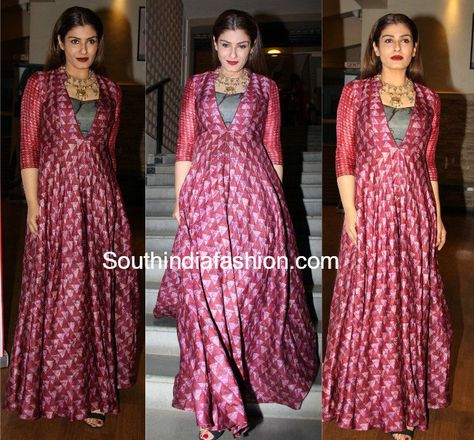 Raveena Tandon in Label Anushree Label Anushree, Indian Gown, Blue Blouse Designs, Raveena Tandon, Recycled Dress, Bandhani Dress, Designer Kurti Patterns, Long Dress Design, Kurti Designs Party Wear