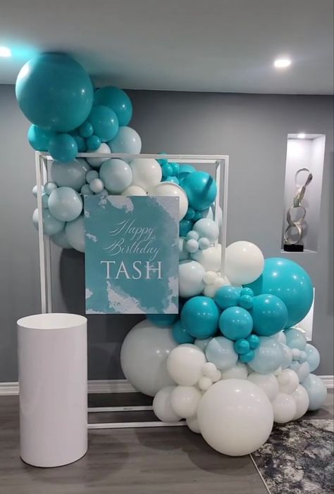 Tiffany Balloons Garland, Tiffany And Co Balloon Garland, Turquoise Balloon Garland, Teal Birthday Party, Tiffany Birthday, Balloons Galore, Pretty Balloons, Birthday Party Decorations Diy, Birthday Party Theme Decorations