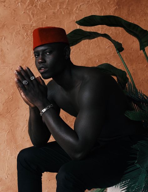 Artis on Twitter: "The Chief… " Black Photography, Poses References, Black Man, African Beauty, Black Power, Black Excellence, Black Boys, Black Culture, Photography Inspo