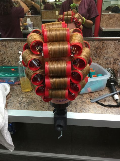 Heated Rollers Hairstyles, Roller Set Placement, Roller Sets, Roller Hairstyles, Hair Rollers Setting Pattern, Roller Placement Hair, Hot Roller Placement, Hair Roller Setting, 1950s Roller Set Pattern