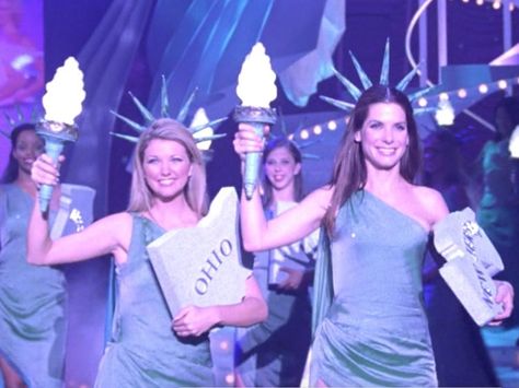 Miss Congeniality Costume, Miss Congeniality Movie, Gracie Lou Freebush, Statue Of Liberty Costume, Miss Universe Costumes, Cheslie Kryst, Miss Universe National Costume, Pageant Queen, Future Costume