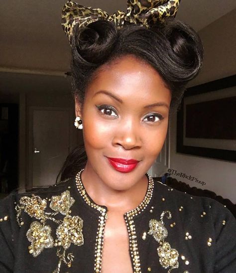 Angelique Noire Victory Rolls Black Women, Modern Curls, Moda Pin Up, Cabelo Pin Up, Lady Makeup, Vintage Outfits Classy, Black Pin Up, Black Glamour, Victory Rolls