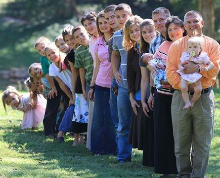 Large Family Photo Shoot Ideas, Large Family Pictures, Large Family Photography, Large Family Portraits, Large Family Poses, Gods Will, Big Family Photos, Extended Family Photos, Large Family Photos