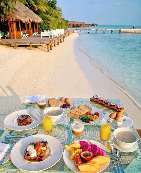 Aloita Resort, Breakfast Around The World, Breakfast With A View, Maldives Holidays, Visit Maldives, Photo Insta, Dream Holiday, Tropical Paradise, Travel Food