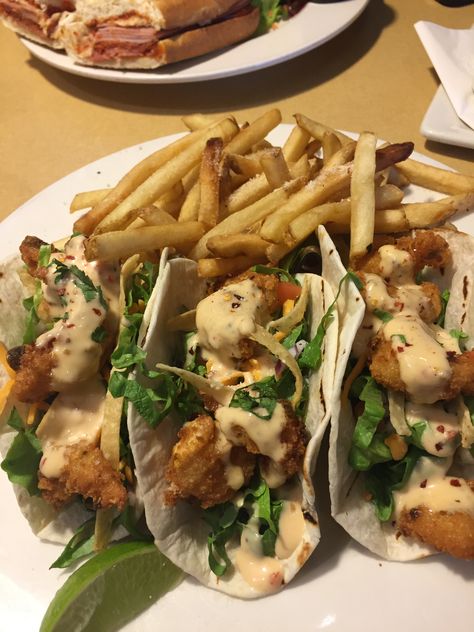 Shrimp tacos - Boston Pizza Boston Pizza, Shrimp Tacos, Tacos, Boston, Pizza, Restaurant, Meat, Chicken, Pizzas