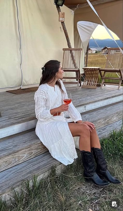 Fall Wine Country Outfit, Midi Dress With Cowboy Boots Outfit, Coastal Cowgirl White Dress, Montana Spring Outfits, Country Modern Outfits, Ojai Outfit, Western Winery Outfit, Farmhouse Outfits For Women, Montana Outfits Spring