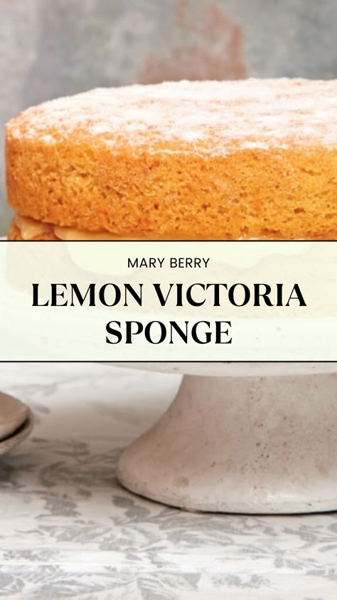 Mary Berry Lemon Victoria Sponge Lemon Victoria Sponge Cake, English Cake Recipes, English Cake Recipe, Chocolate Victoria Sponge Cake, Mary Berry Recipes Baking, Mary Berry Cakes, Mary Berry Cooks, Easy Bake Cake, English Cake