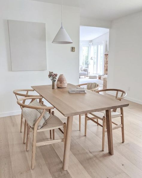 Wishbone Chair Dining Room, Wishbone Chair Dining, Natural Interior Design, Rove Concepts, Custom Dining Tables, Natural Interior, Dining Room Inspiration, Furniture Designer, Wishbone Chair