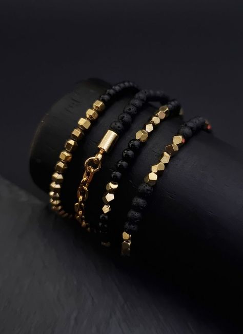 Stretch Beaded Bracelets Diy, Short Beaded Necklace, Ankle Bracelets Diy, Creative Jewelry Photography, Trending Bracelets, Mens Gold Jewelry, Gems Bracelet, Hematite Bracelet, Gold Chains For Men