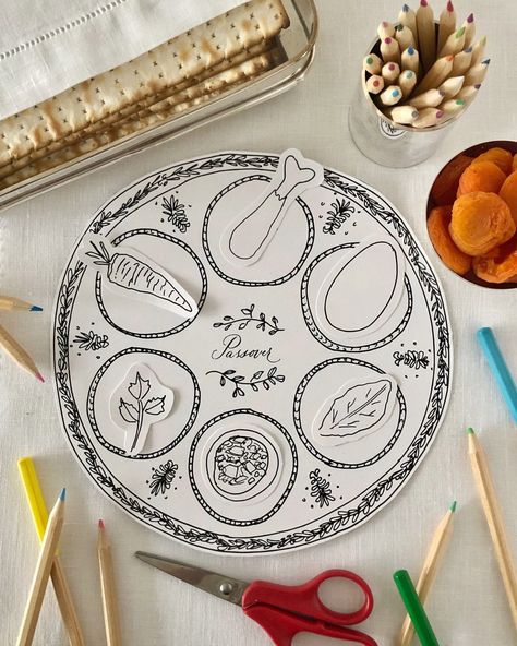 Passover Preschool, Sedar Plate, Passover Printables, Passover Plate, Passover Activities, Passover Crafts, Seder Meal, Pesach Seder, Passover Seder Plate